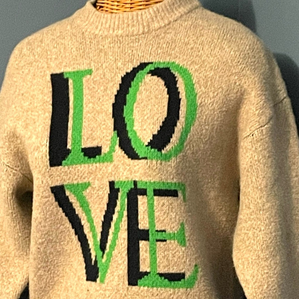 A New Day chunky LOVE sweater - sz Small